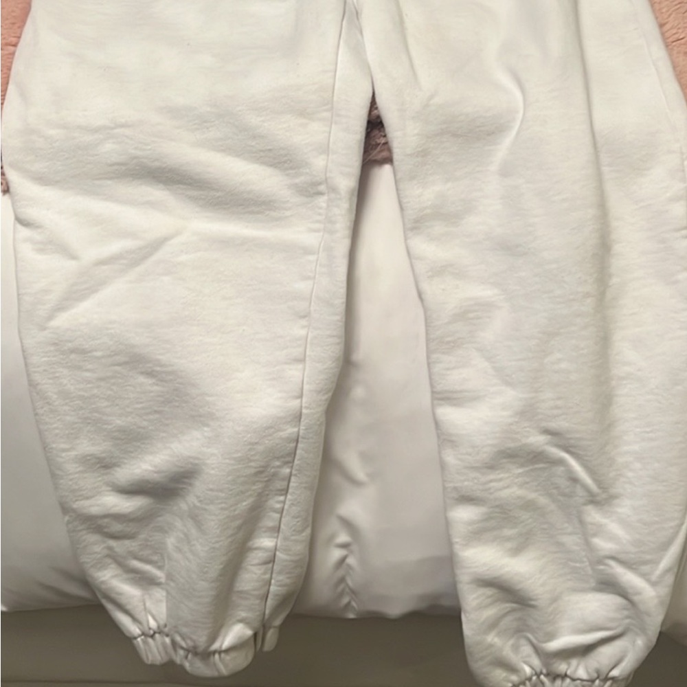 2 Brandy Melville white sweatpants